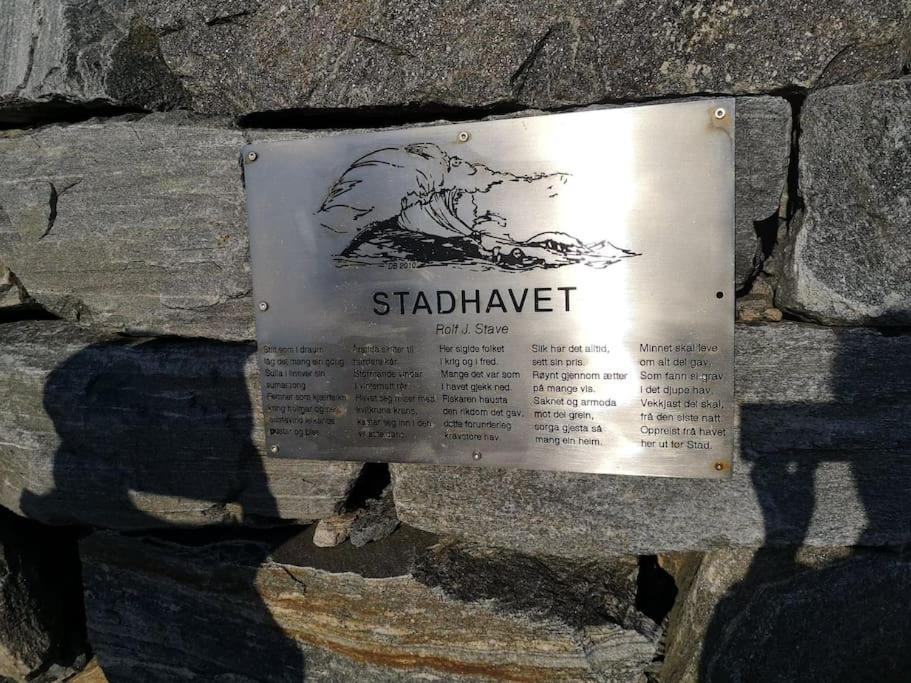 Nyoppusset Leilighet. Dusj Med Steambad. *